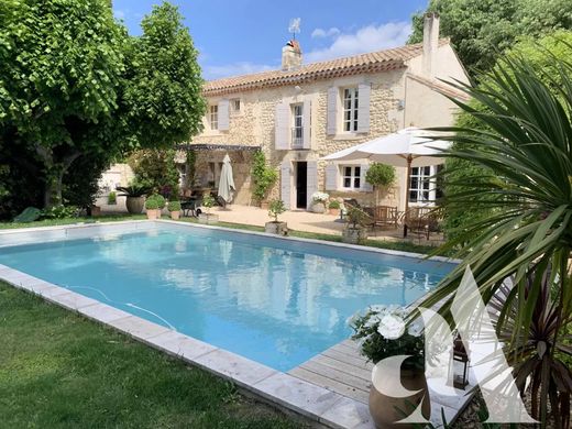 Demeure ou Maison de Campagne à Paradou, Bouches-du-Rhône