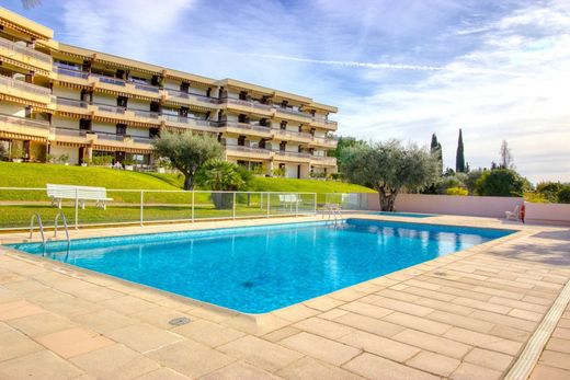 ﺷﻘﺔ ﻓﻲ Antibes, Alpes-Maritimes