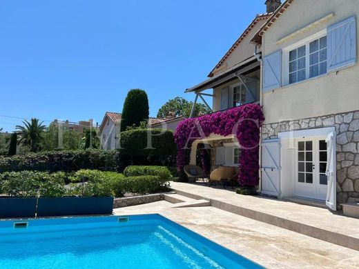 Villa in Antibes, Alpes-Maritimes