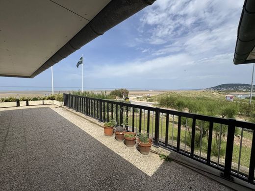 Apartment in Cabourg, Calvados