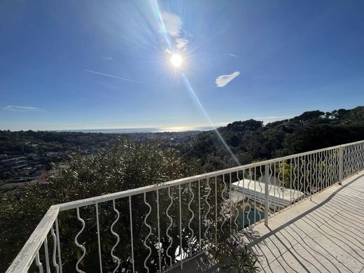 Casa di lusso a Cagnes-sur-Mer, Alpi Marittime