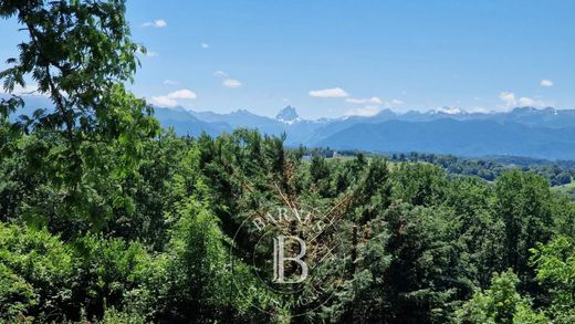 Luxury home in Jurançon, Pyrénées-Atlantiques
