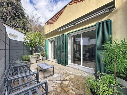 Apartment in Menton, Alpes-Maritimes