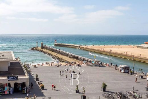 Daire Capbreton, Landes