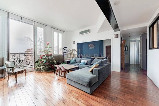 Apartment in Monceau, Courcelles, Ternes, Paris