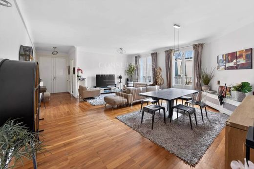 Daire La Muette, Auteuil, Porte Dauphine, Paris