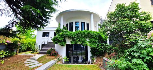 Элитный дом, Louveciennes, Yvelines