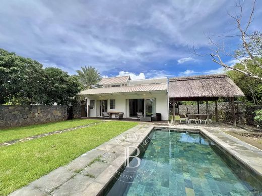 Luxury home in Calodyne, Rivière du Rempart District