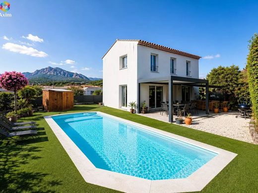 Luxury home in Puget-sur-Argens, Var