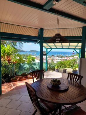 Villa a Les Trois-Îlets, Martinica