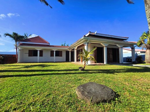 Villa à Saint-André, Réunion
