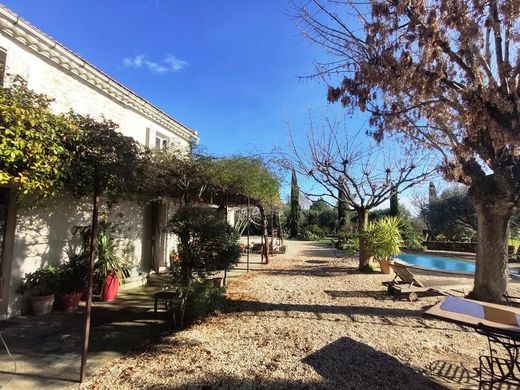 Casa di lusso a Orange, Vaucluse