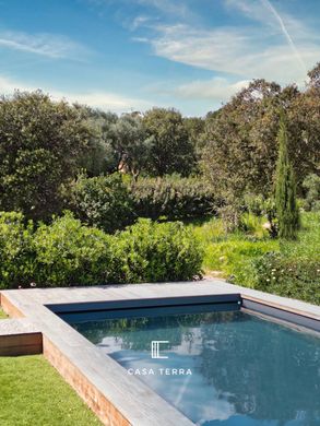 Villa en Sainte-Lucie de Porto-Vecchio, Córcega del Sur