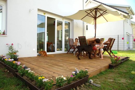 Apartament w Aubervilliers, Seine-Saint-Denis