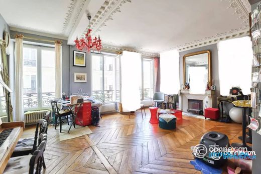Apartment in Provence-Opéra – Grands Boulevards, Paris