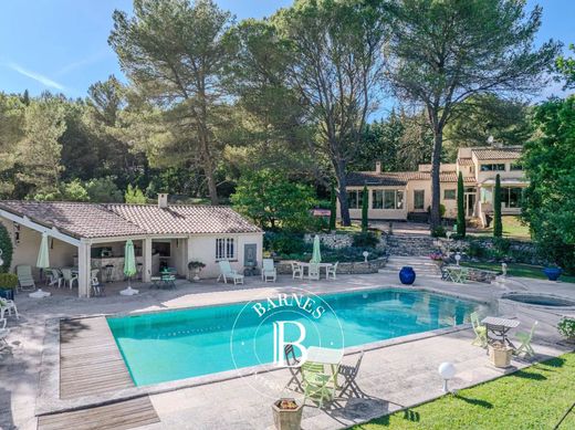 Luxury home in Rognes, Bouches-du-Rhône