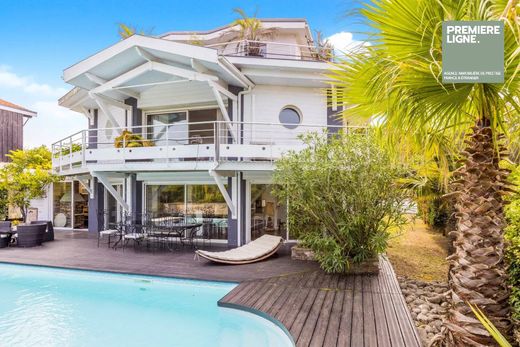 Luxury home in Lanton, Gironde