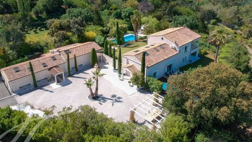 Maison de luxe à Mandelieu-la-Napoule, Alpes-Maritimes