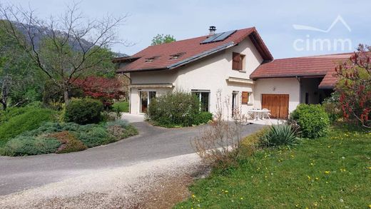 Luxury home in Le Cheylas, Isère