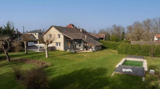 Luxury home in Montalieu, Isère