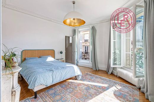 Apartment / Etagenwohnung in Chatelet les Halles, Louvre-Tuileries, Palais Royal, Paris