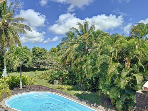 Luxe woning in Sainte-Anne, Guadeloupe