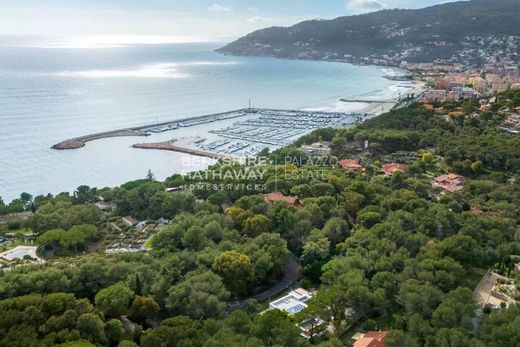 Villa - Andora, Provincia di Savona