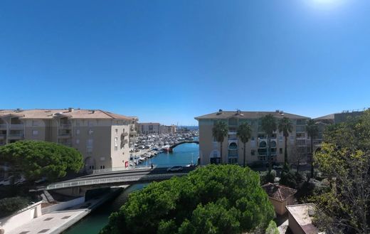 Appartement à Fréjus, Var