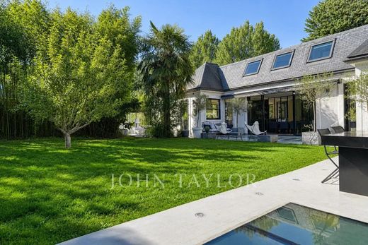 Luxury home in Garches, Hauts-de-Seine