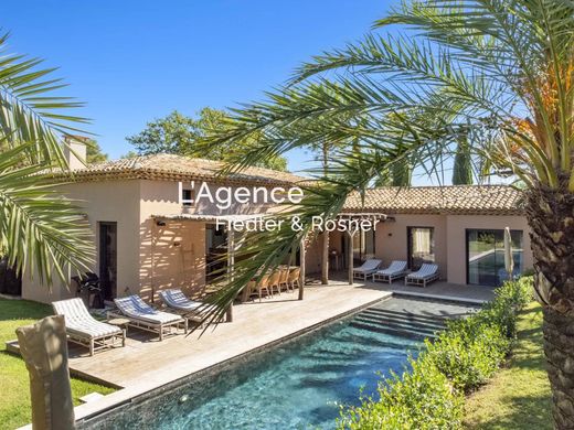 Βίλα σε Σαν Τροπέ, Var