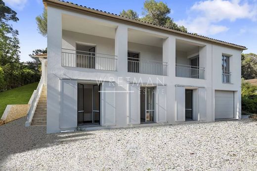 Luxury home in Mougins, Alpes-Maritimes