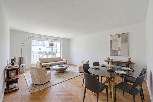 Daire Monceau, Courcelles, Ternes, Paris