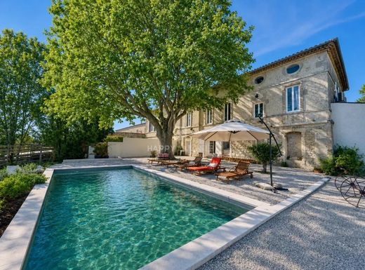 Demeure ou Maison de Campagne à Arles, Bouches-du-Rhône