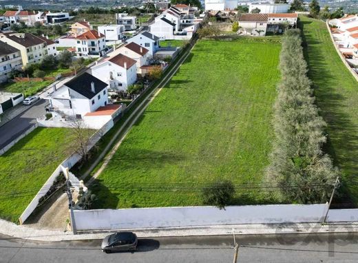 Land in Santa Iria de Azoia, São João da Talha e Bobadela, Loures