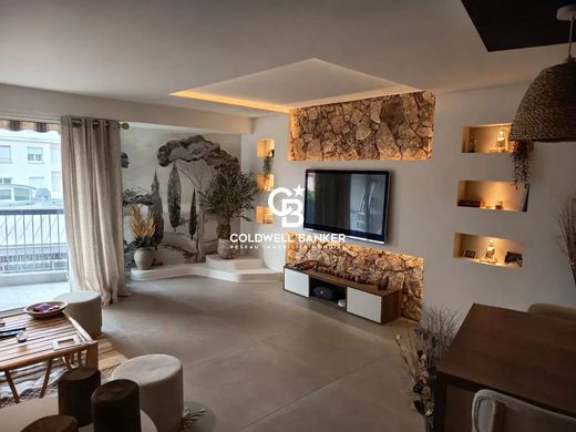 Apartment in Saint-Raphaël, Var