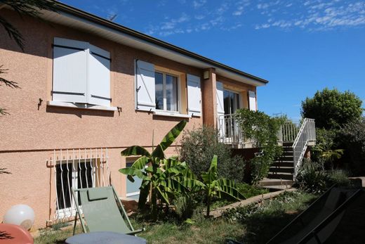 Luxus-Haus in Chaponost, Rhône