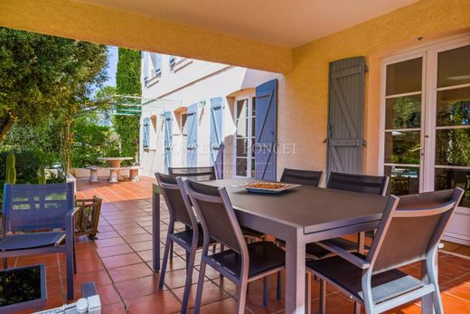 Luxury home in Saint-Gély-du-Fesc, Hérault