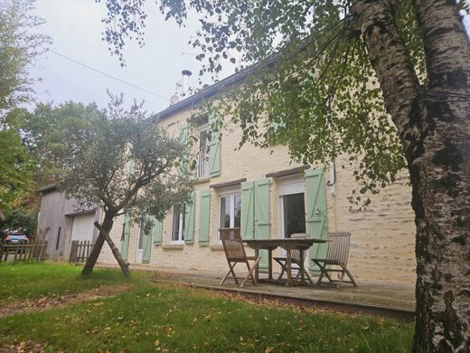 ‏בתי יוקרה ב  Saint-Thurial, Ille-et-Vilaine