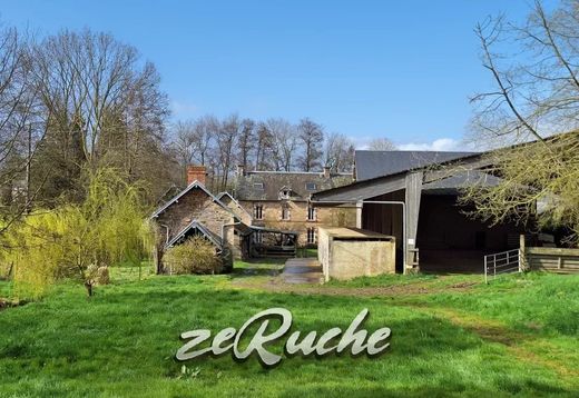 Luxus-Haus in La Caine, Calvados