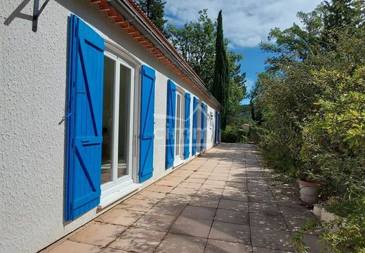 Πολυτελή κατοικία σε Châteauneuf-de-Chabre, Hautes-Alpes