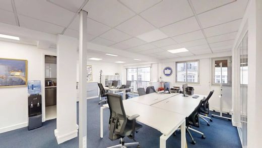 Γραφείο σε Monceau, Courcelles, Ternes, Paris