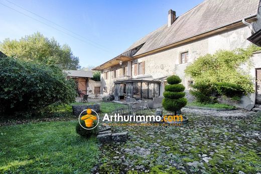 Casa de lujo en Aix-les-Bains, Saboya