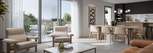 Apartment / Etagenwohnung in Pessac, Gironde