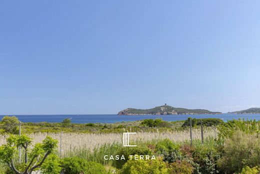 Villa in Sainte-Lucie de Porto-Vecchio, South Corsica