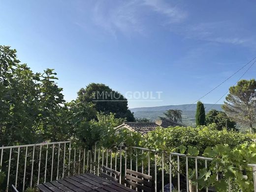 Luxury home in Goult, Vaucluse