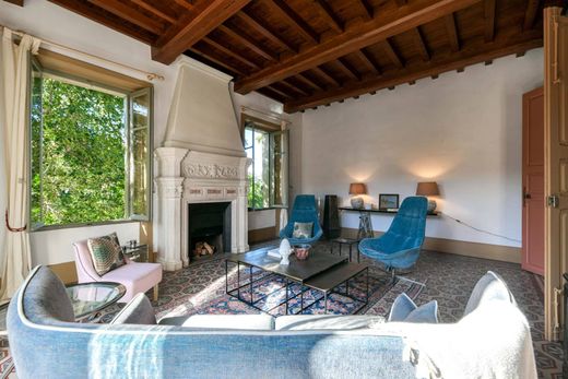 منزل ﻓﻲ Uzès, Gard