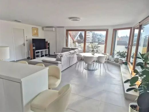 Appartement à Évian-les-Bains, Haute-Savoie