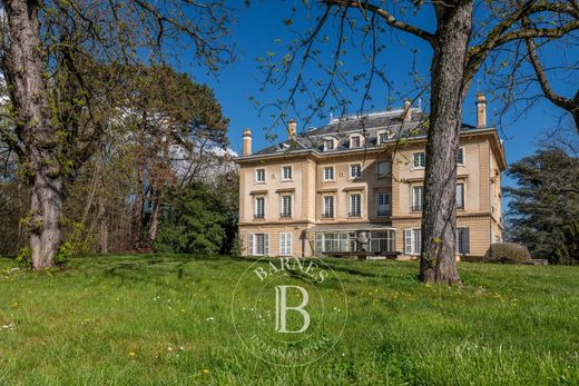 Apartment in Écully, Rhône