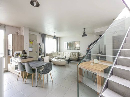 Appartement à Suresnes, Hauts-de-Seine