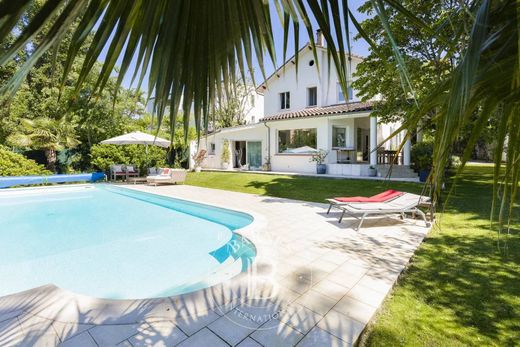 Villa Toulouse, Upper Garonne